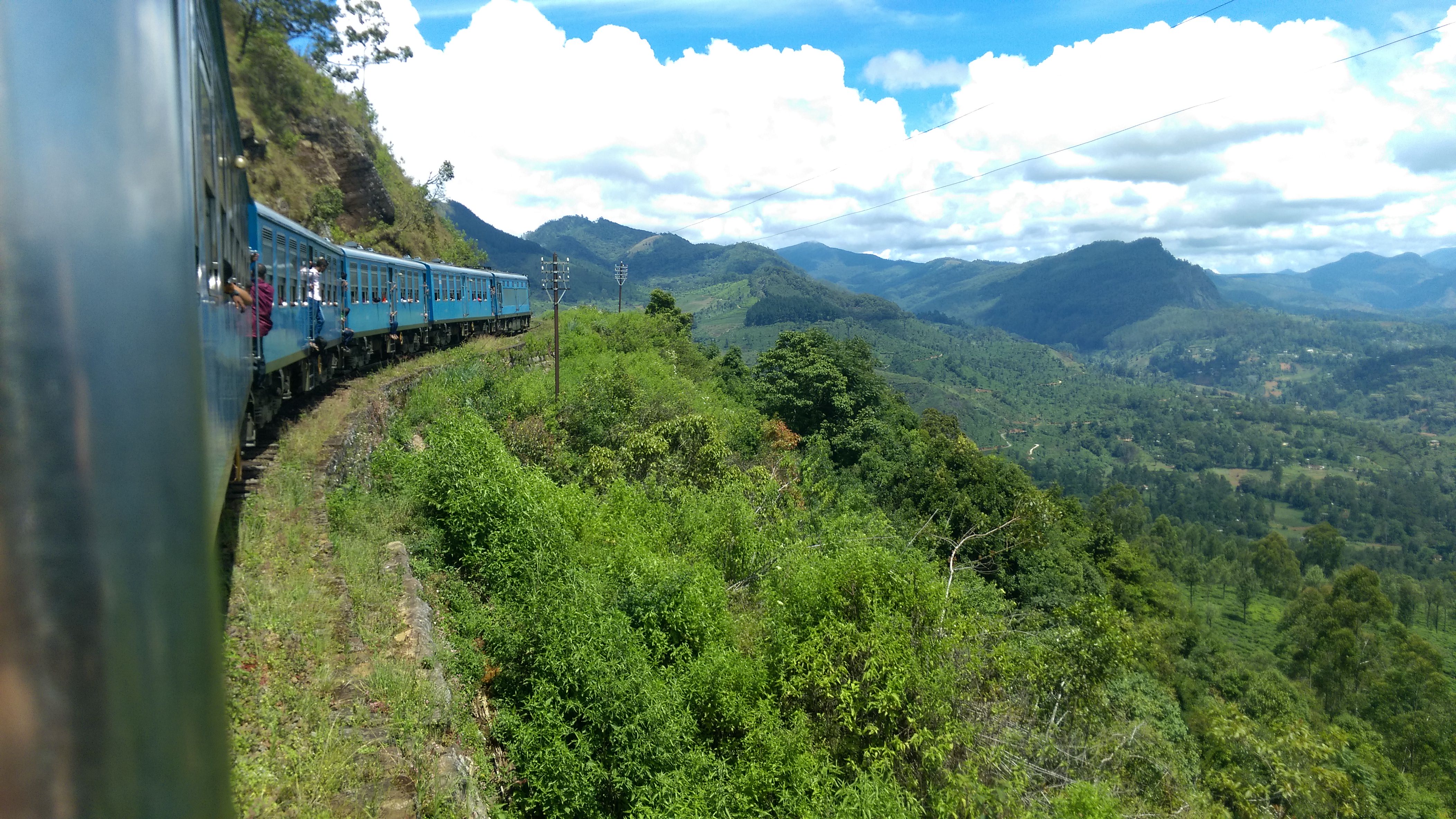 Backpacking Sri Lanka: Ultimate Guide - Forever Roaming The Roads